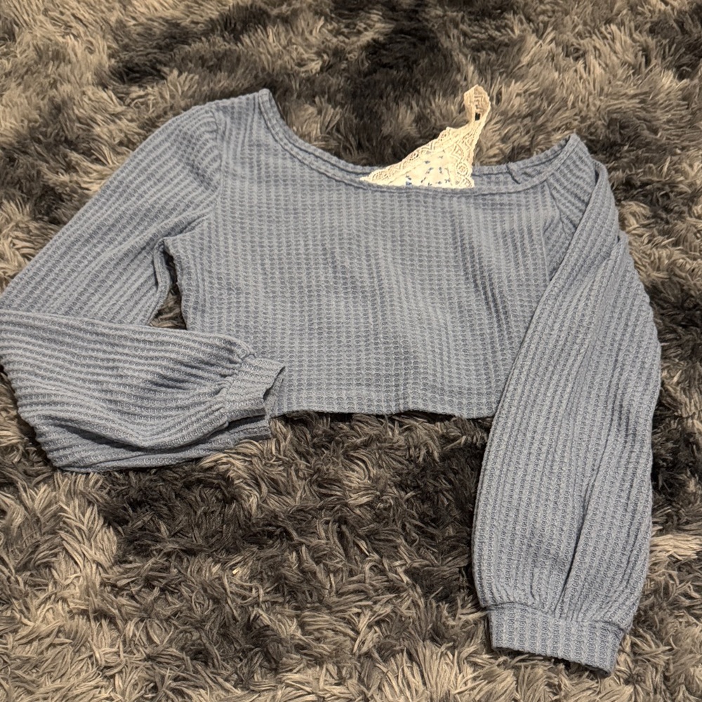 ROMWE Blue Long Sleeve Crop Top